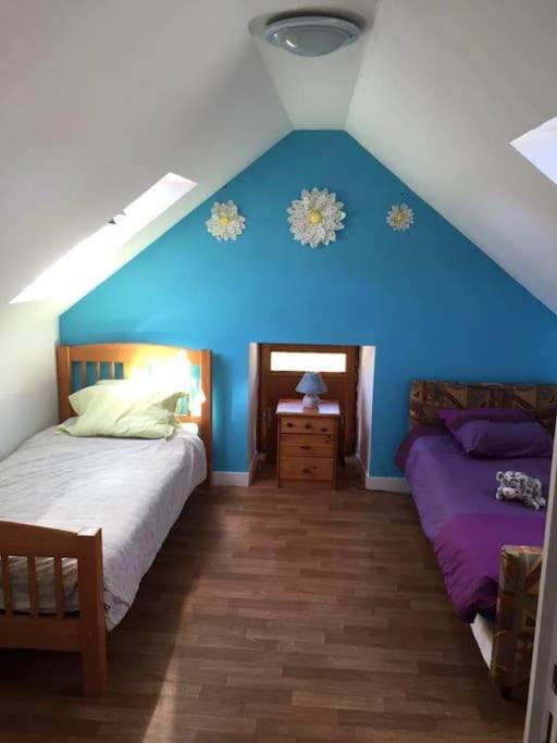 Meuble Sur L'Ile De Tascon A 300 M De La Plage Saint-Armel Екстериор снимка